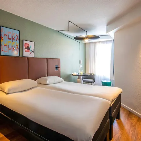 Ibis Centre 3* Κάννες
