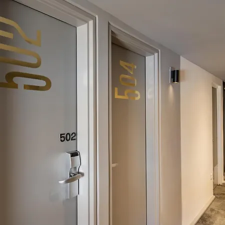 Ibis Centre 3* Κάννες